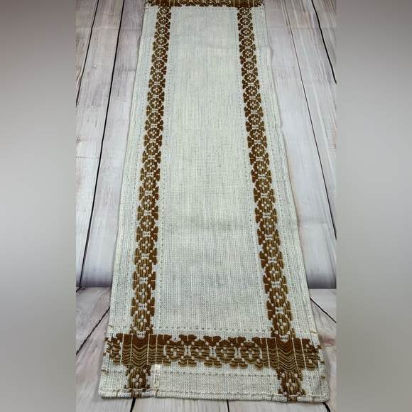 Vintage Elegant Cream and Brown Table Runner. Made in West Germany. Boho. - Picture 6 of 7